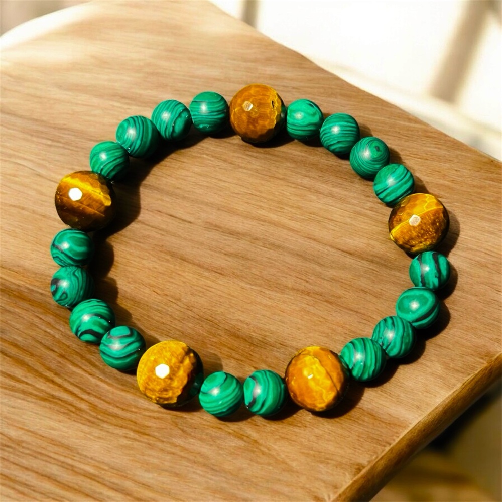 Men’s Tiger Eye and Malachite Beaded Bracelet